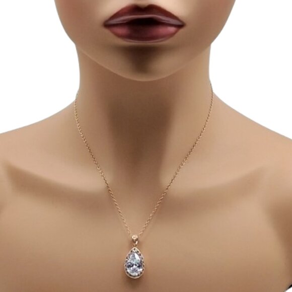 Dainty Rose Gold-toned Teardrop Pendant Necklace NWOT - Picture 11 of 16